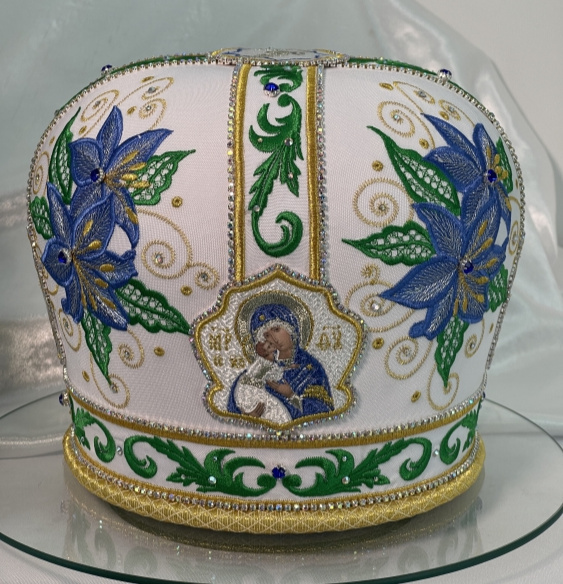 Митра «Клематис»