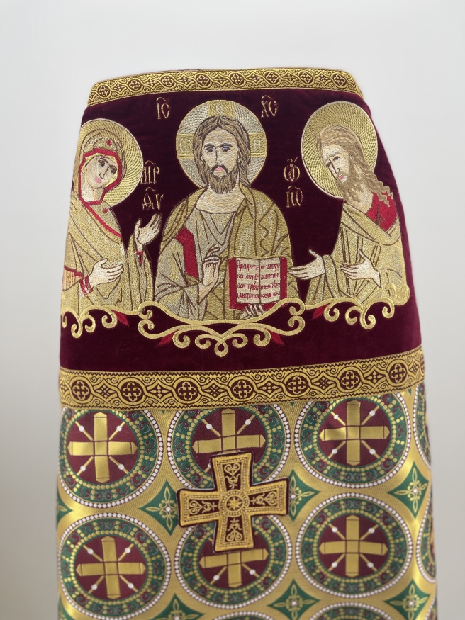 Облачение комбинированное с вышитой иконой на бархате