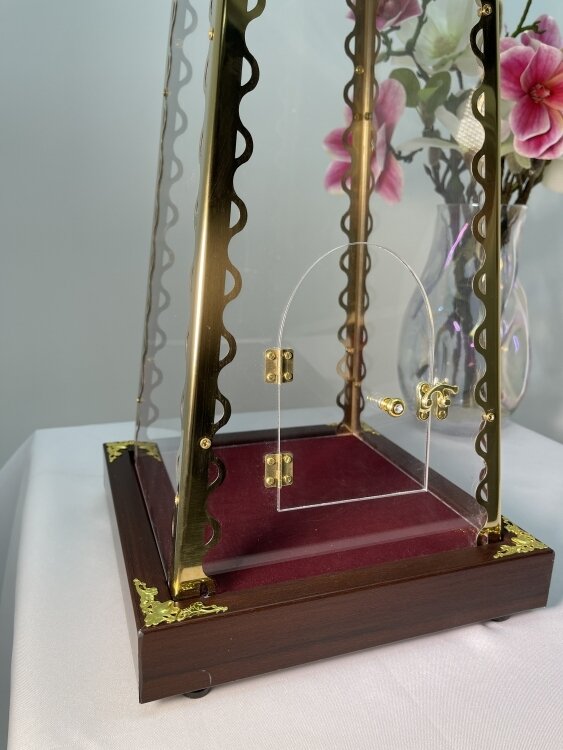 Ковпак на Даросховницю 20х15 h=50 з дверкою, з оргскла з булатними елементами на лазерній різці та з литим хрестом