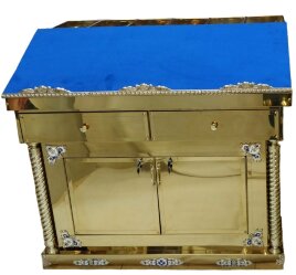 Тумба для свічкової лавки, 125х85см (Висота 112-93см)