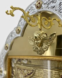 Панахідний стіл з іконою спасителя