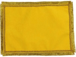 Накидка габардинова, без вишивки, з дешевою бахрамою