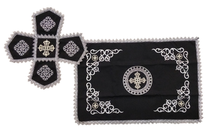 Покровці та воздух з вишивкою "Коло" 47х70, з пришивним галуном