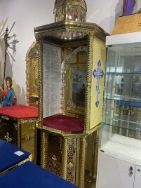 Жертовний кіот з іконою 260х70х80