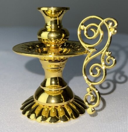 Підсвічник настільний 5,5х5,5см