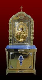 Кіот на 3 колони з іконою Св. Миколая