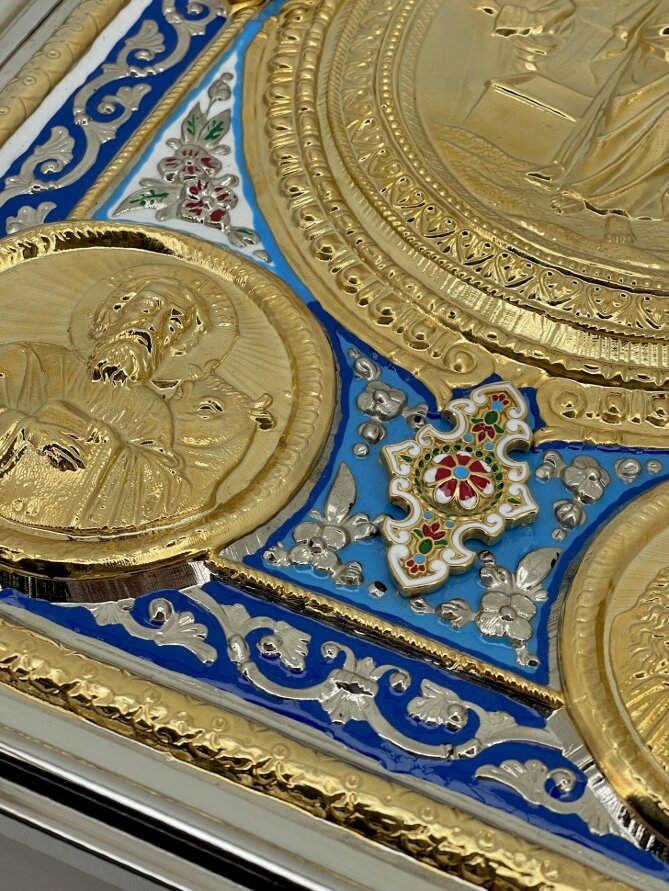 Євангліє напрестольне (Церковнослов&#039;янською мовою) 46х34х9см