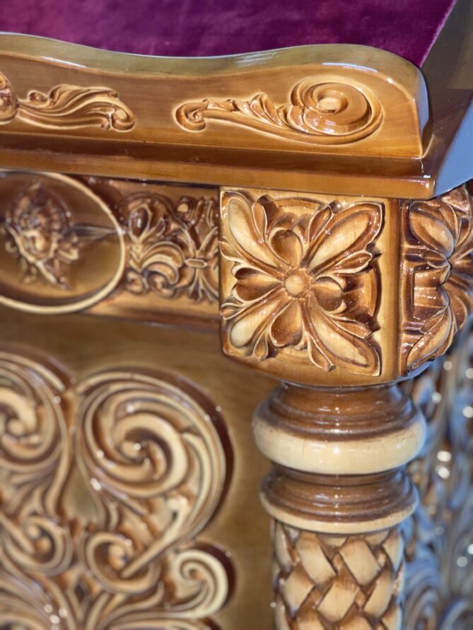 Аналой бічний, 49х49см, (Висота 119-96см)