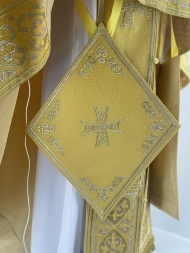Облачення священника Грецький крій, парчева тканина, з вишитим галуном, вишивка "Сердечка"