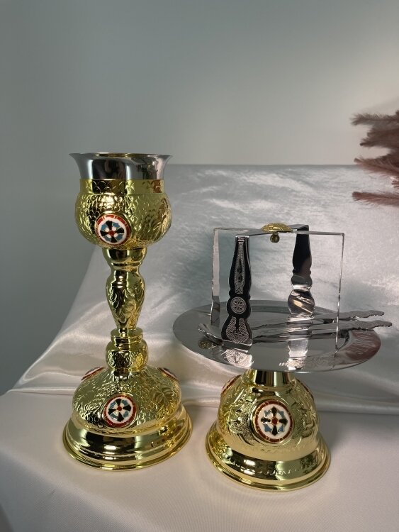 Потир-чаша з приладдям (1316)