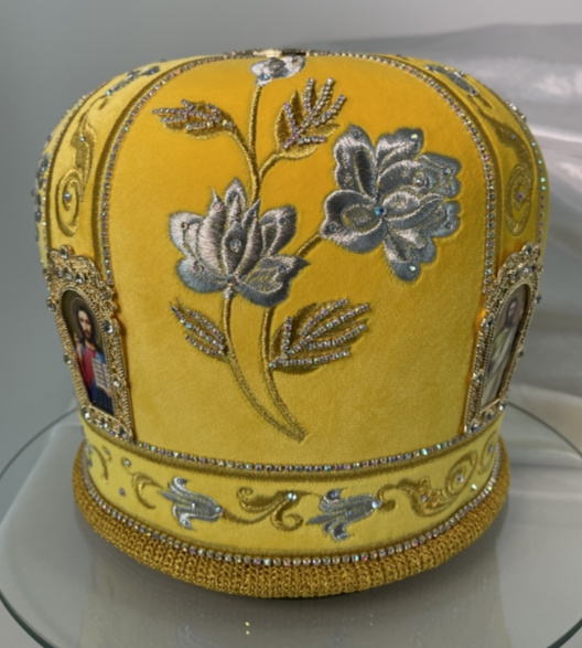 Митра "Троянда"