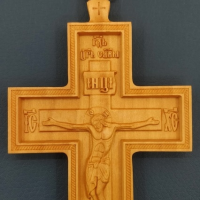 Хрести дерев'яні наперсні
