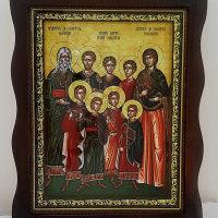 Ікони фігурна дерев'яна рамка