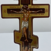 Хрести. Дерев'яні, металеві, на підставці