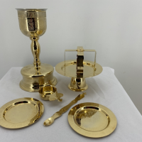 Євхаристійний набір та принадлежності